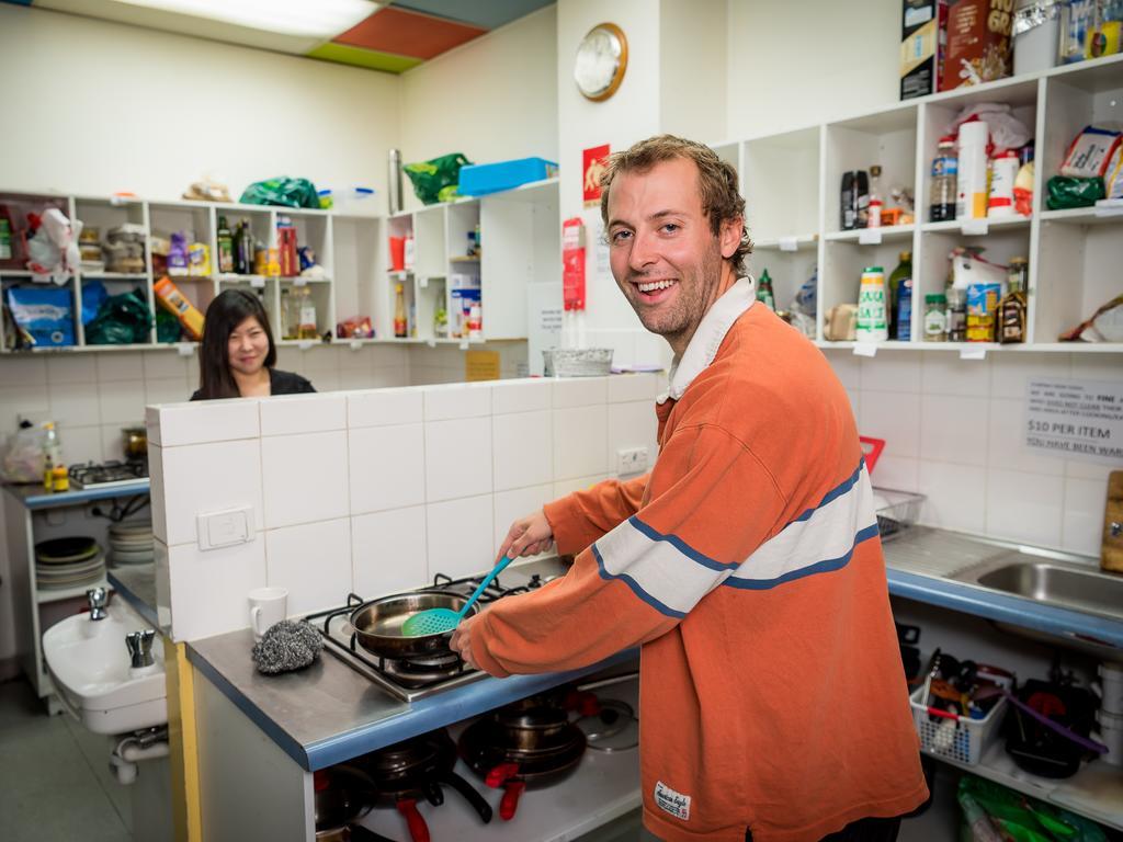 Blue Galah International Backpackers Hostel Adelaide Esterno foto