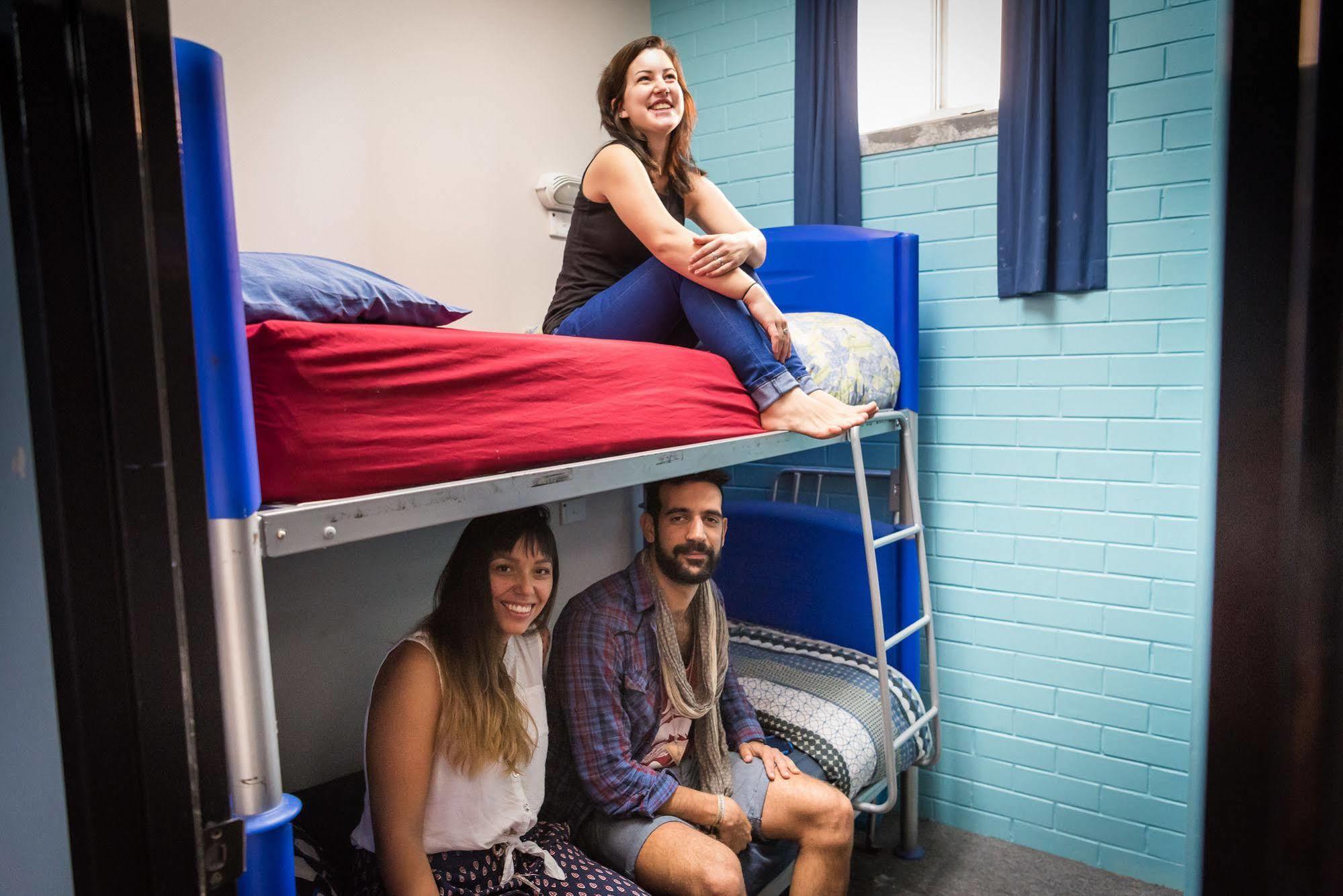 Blue Galah International Backpackers Hostel Adelaide Esterno foto